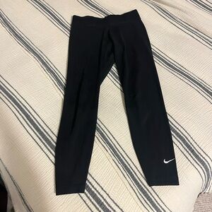 Nike Woman’s Black Leggings